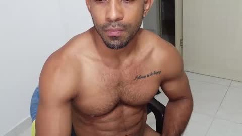 Snapshot of lacasadelosmunecosbq chatting on 28, 5, 2026 Bruno Smith online show from 28, 5, 2026