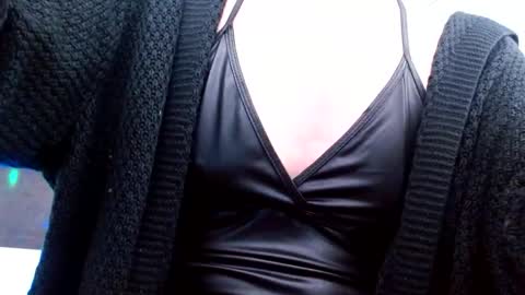 Lacey Phoenix online show from 16, 2, 2026