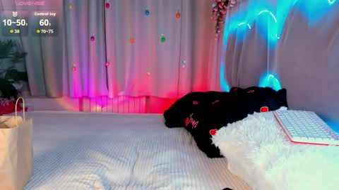 Lada online show from 9, 4, 2026