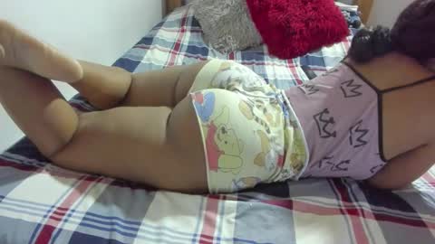 Akyra  online show from 14, 10, 2025