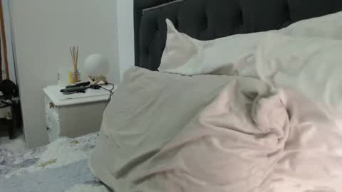 lady____a online show from 31, 1, 2026