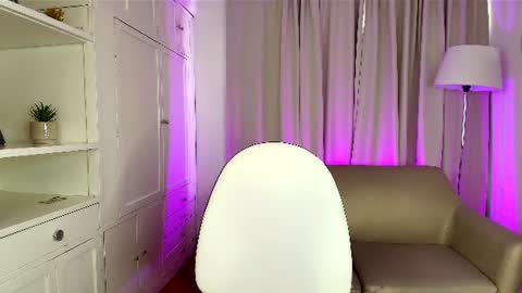 Snapshot of lady_danbury chatting on 15, 6, 2026 Karla - Instagram lady karla1 online show from 15, 6, 2026