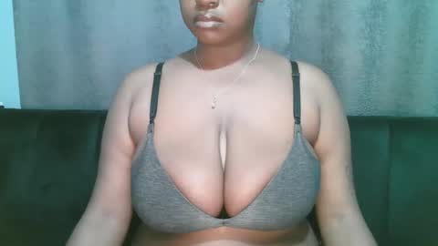 lady_dearra online show from 25, 3, 2026