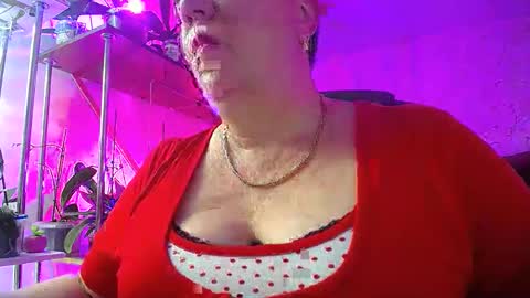 Lady Gloria online show from 8, 1, 2025