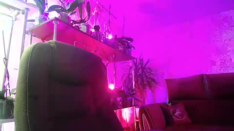 Lady Gloria online show from 11, 1, 2025