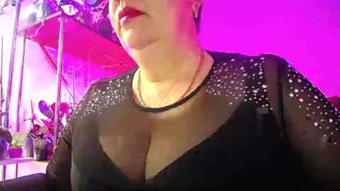 Lady Gloria online show from 9, 2, 2025