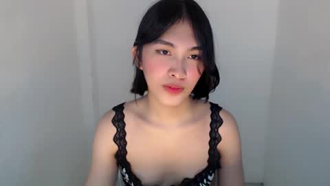   online show from 28, 2, 2025