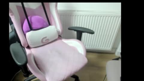 Snapshot of lady_lyanna chatting on 15, 2, 2025 Lady Lyanna online show from 15, 2, 2025