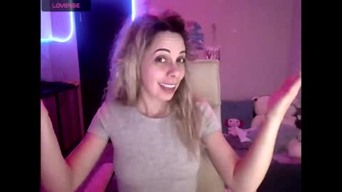 lady_smile69 online show from 2, 2, 2026