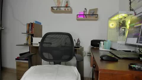 Sophie   online show from 20, 9, 2025