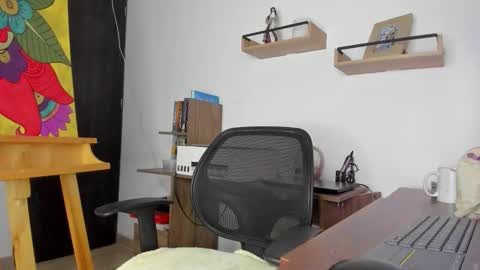Sophie   online show from 27, 9, 2025
