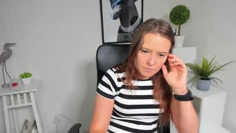 ALESSA online show from 25, 6, 2026
