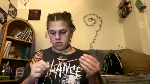 ladybug666999 online show from 14, 11, 2025