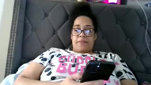 Snapshot of ladycinnabon chatting on 6, 3, 2025 Stephanie online show from 6, 3, 2025