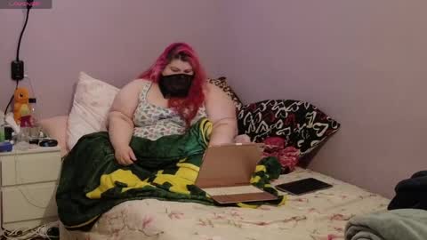 Snapshot of ladykitsunebig chatting on 6, 6, 2026 ladykitsunebig online show from 6, 6, 2026