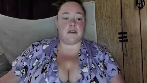 LadyLynn13 online show from 11, 11, 2025