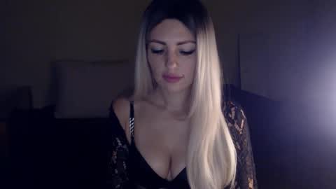 Monika online show from 28, 12, 2024