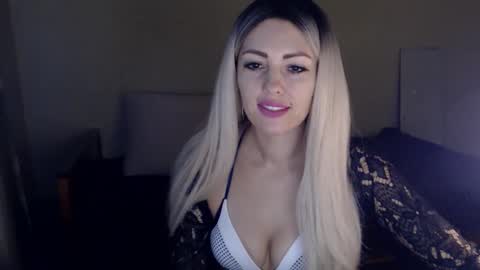 Monika online show from 11, 1, 2025