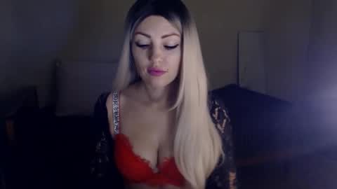 Monika online show from 18, 1, 2025