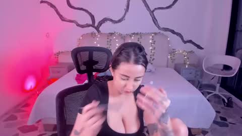 Lady  online show from 14, 9, 2025