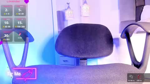 lahiam_smiiith online show from 9, 2, 2025