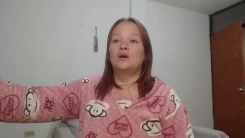  paola and a guest lol    online show from 26, 9, 2025