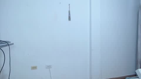  paola and a guest lol    online show from 15, 10, 2025