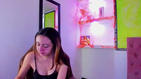 Lala clark online show from 27, 10, 2025