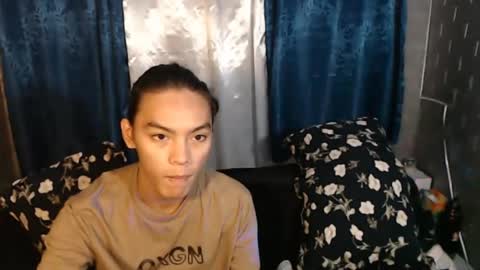 lalakinghugecock_2 online show from 18, 12, 2024