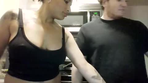 LALOVE99 online show from 28, 3, 2026