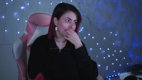 just call me Lana  and her security online show from 9, 2, 2025