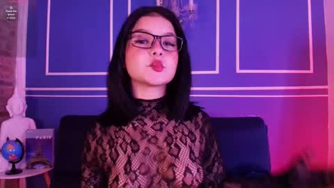  Lana  online show from 22, 10, 2025