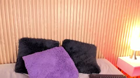 ... .          . ... online show from 11, 9, 2025