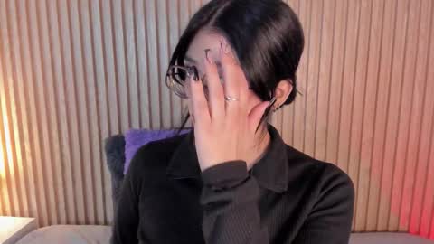 ... .          . ... online show from 8, 11, 2025