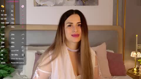 Snapshot of lana_ellie chatting on 18, 12, 2025 lana_ellie online show from 18, 12, 2025