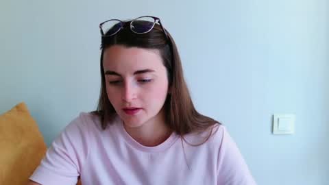 lana_gl online show from 1, 7, 2026