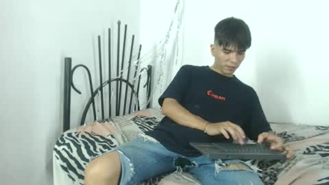 lana_robertt online show from 13, 4, 2026