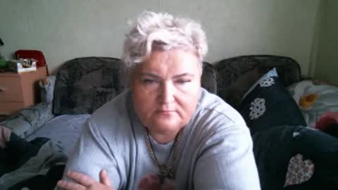 lanacat555 online show from 22, 12, 2025