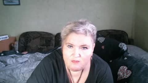 lanacat555 online show from 2, 4, 2026