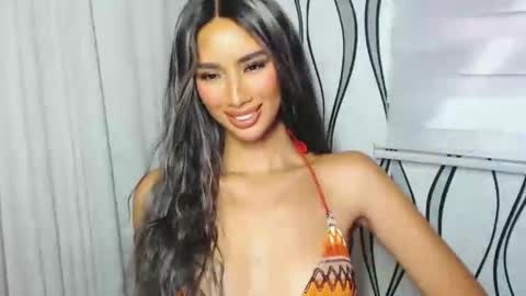 Snapshot of lanadel_hilton chatting on 9, 12, 2024 Lana online show from 9, 12, 2024