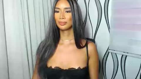 Snapshot of lanadel_hilton chatting on 2, 1, 2025 Lana online show from 2, 1, 2025