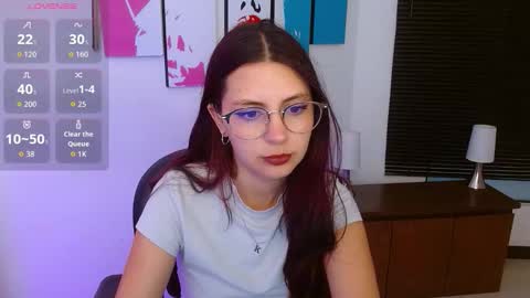 Alana Garcia  online show from 24, 10, 2025