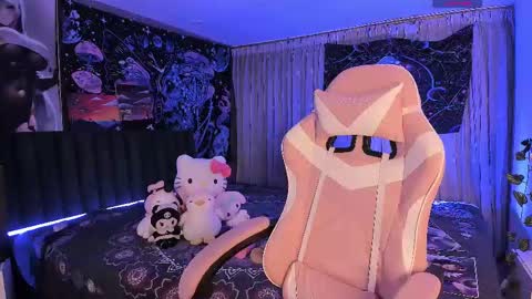 L A N A  online show from 15, 2, 2025