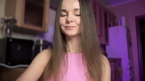 Snapshot of lanaloulou chatting on 12, 12, 2024 Lana online show from 12, 12, 2024