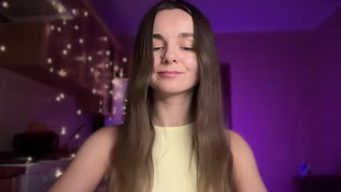 Snapshot of lanaloulou chatting on 15, 12, 2024 Lana online show from 15, 12, 2024