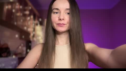 Snapshot of lanaloulou chatting on 24, 12, 2024 Lana online show from 24, 12, 2024
