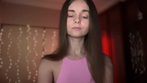 Snapshot of lanaloulou chatting on 22, 1, 2025 Lana online show from 22, 1, 2025