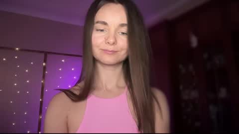 Snapshot of lanaloulou chatting on 28, 1, 2025 Lana online show from 28, 1, 2025