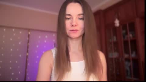 Snapshot of lanaloulou chatting on 21, 2, 2025 Lana online show from 21, 2, 2025