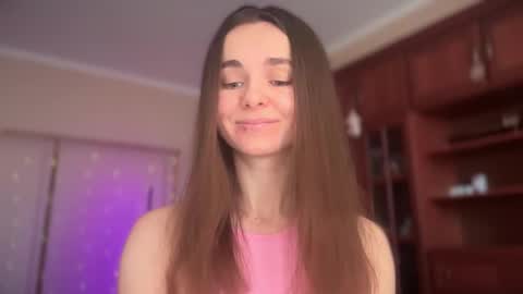Snapshot of lanaloulou chatting on 26, 2, 2025 Lana online show from 26, 2, 2025
